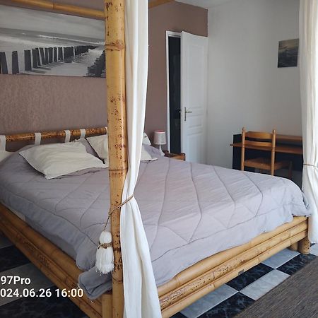 Appartements Dans Residence Avec Piscine - Mer A 500M Σαιντ-Μαρί-ντε-λα-Μερ Εξωτερικό φωτογραφία